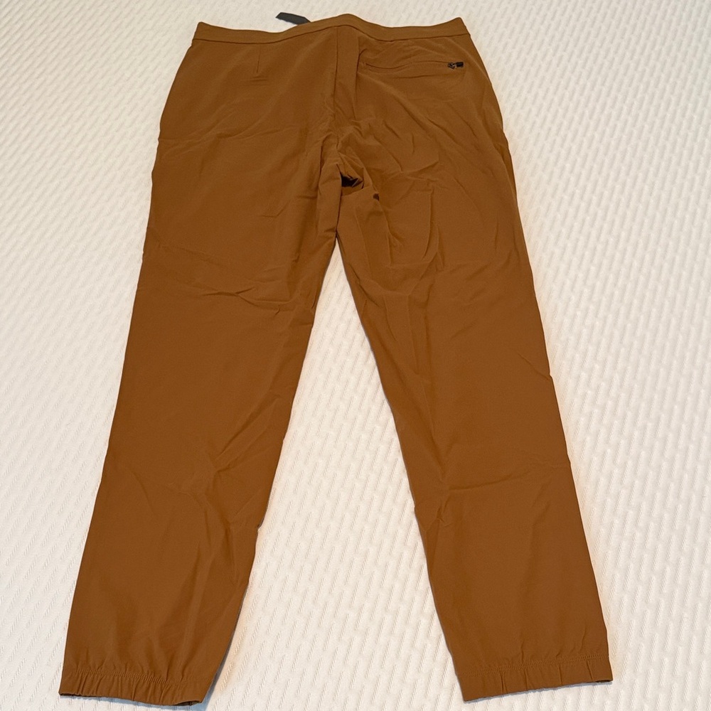 Vuori Fleet Jogger - Picture 2 of 5